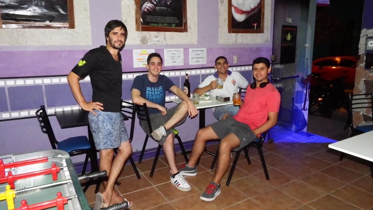 Hostel De Pichincha Gualeguaychú Dış mekan fotoğraf